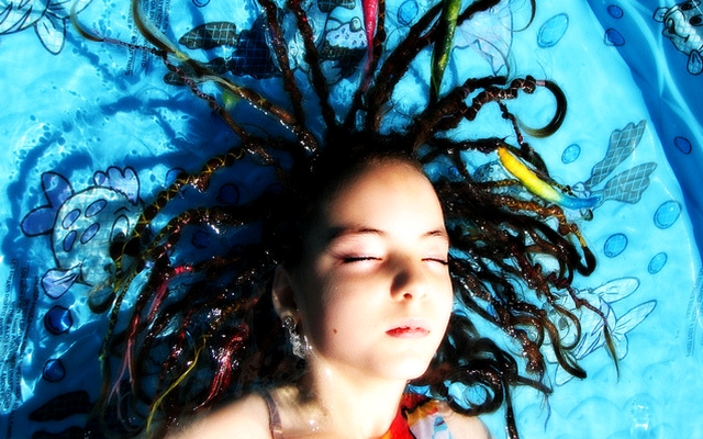(Photo by ella larose)